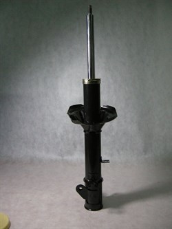 Амортизатор RR, K.CARENS II/X-TREK с 02г. ориг. (0K2M2-28900) LH, газо-масл., высота до чашки 320мм - фото 10221