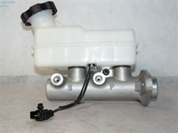 Цилиндр тормозной главный H.STAREX с 98-07г. ориг. (59130-4A001) 4АТ 4 отверстия для тормозных трубок - фото 18239