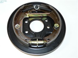 Колодки ручного тормоза K.COMBI (0K45A26310) в сборе с тормозным механизмом - фото 23111
