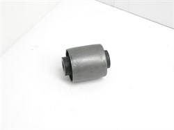 Сайлентблок H.i30 с 11-15г.,K.CEED с 12г. (KAB037/55217-A6000) цапфы задней ступицы, нижний (не плавающий) - фото 37010