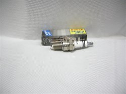 Свеча зажигания WR8DCX+  BOSCH  (BPR5ES-11/18811-11051/KK370-18110/0242229885) H.GALLOPER,K.RIO,D.MATIZ, D14мм. L19мм. зазор 1,1мм. - фото 40615