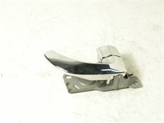 Ручка внутренняя K.SORENTO до 09г. ориг. (83620-3E011) RR дверь, RH