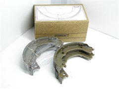 Колодки ручного тормоза H.SANTA FE CM,K.SORENTO XM с 09-10 г. (58305-2PA00)